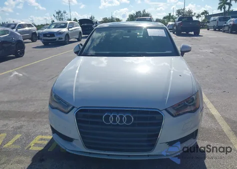 2015 Audi A3 1.8T Premium из США, поврежденный, VIN WAUACGFF0F1144065